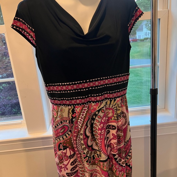 🤩 Very Pretty and Cute! Size 14 Cowl Neck Plunge midi dress. - Picture 3 of 7